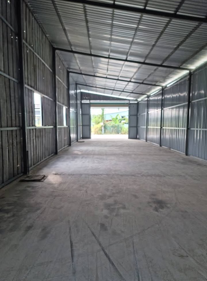 Kho cho thuê tại Bình Nhâm, 400m² giá 13 triệu - Địa điểm kinh doanh lý tưởng!