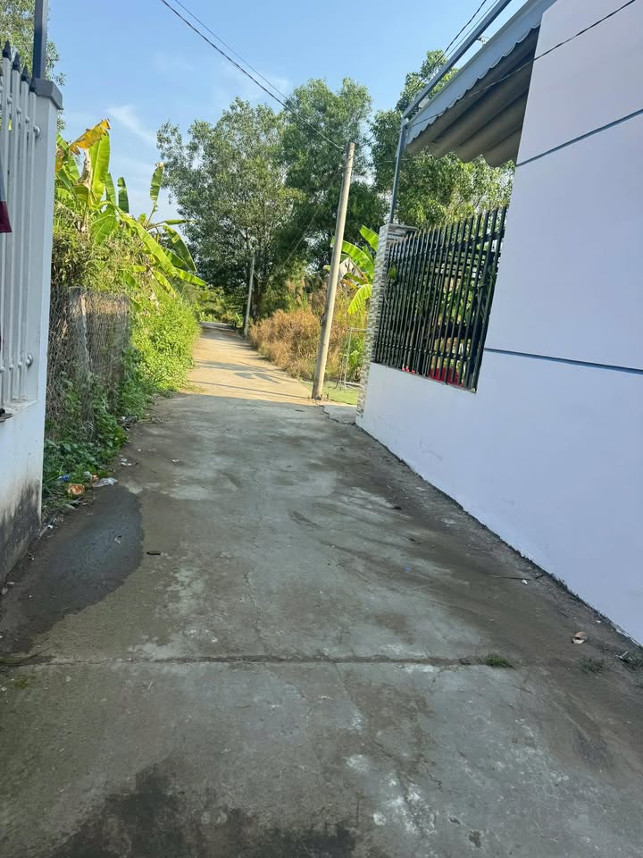 Bán nhà Phường Phú Tân, TP. Bến Tre 95m² giá 1 tỷ - Ô tô vào tận nhà!