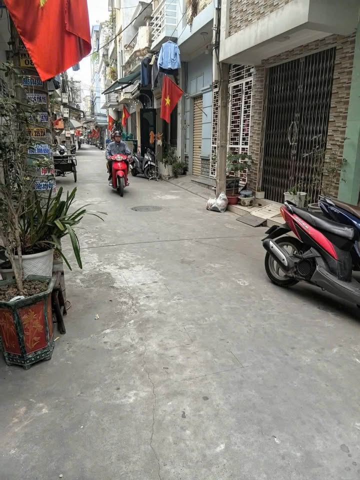 Nhà mặt phố Thượng Lý, Hải Phòng 27m² giá 2.25 tỷ - Kinh doanh lý tưởng!