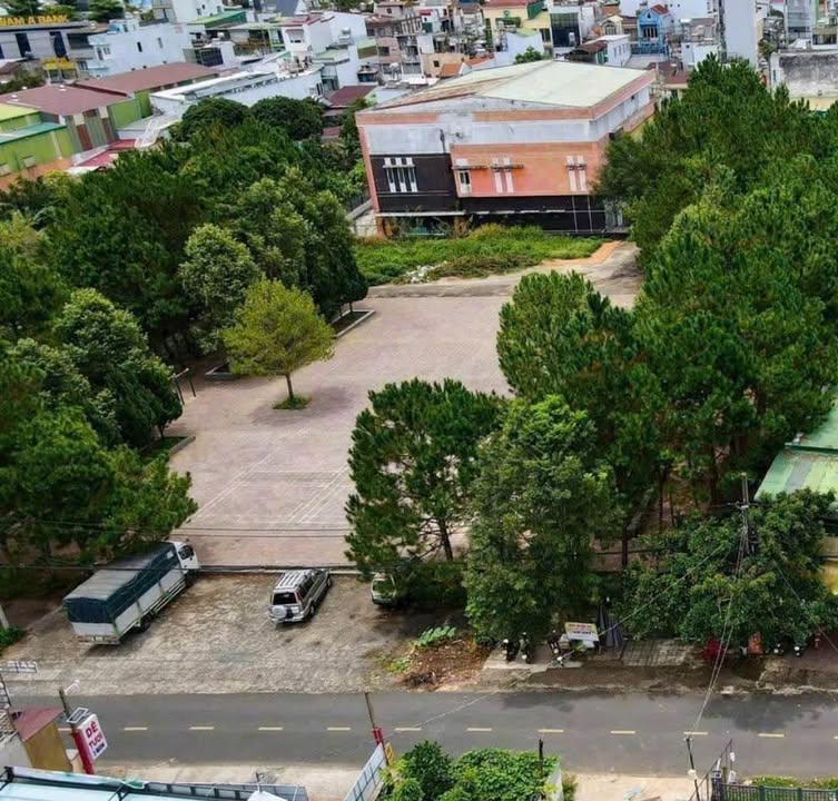 Nhà mặt tiền Nguyễn Thị Minh Khai Bảo Lộc 160m² - Mặt tiền kinh doanh