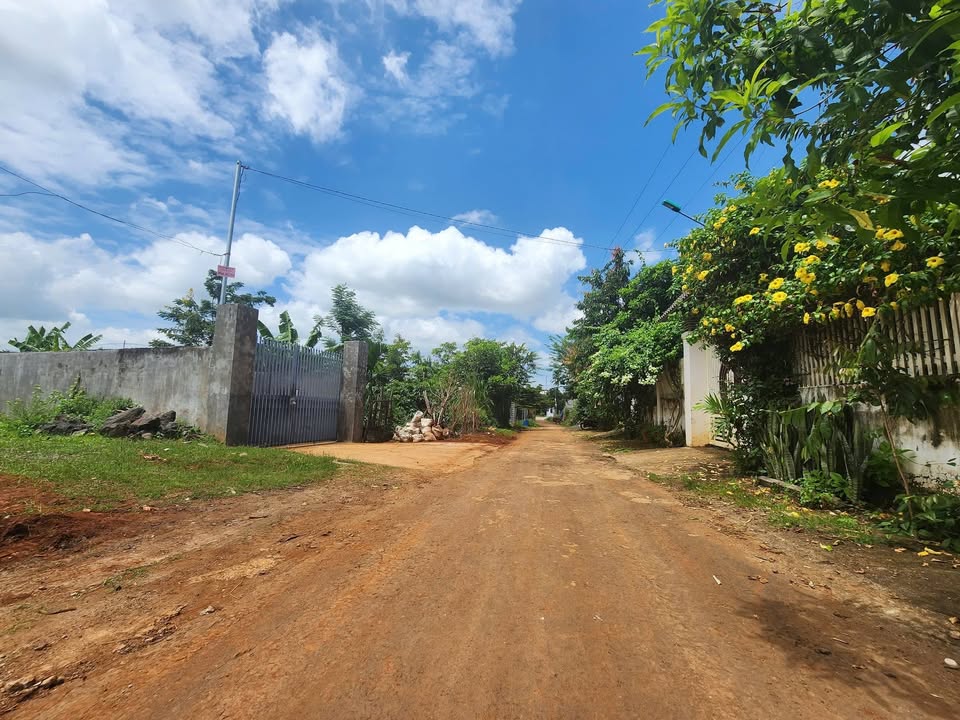 Đất thổ cư 135m² tại Phường Ea Kao, Buôn Ma Thuột giá 3 tỷ - Đường thông, tiện ích đầy đủ!