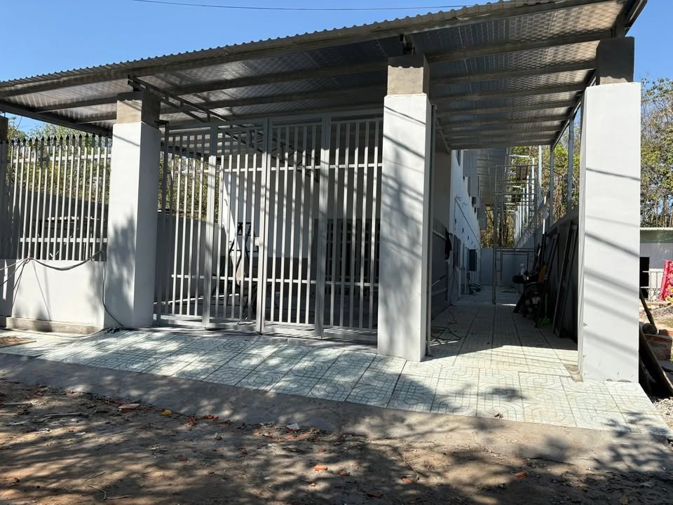 Cho thuê nhà trọ Bến Cát 28m² - 1 trệt 1 lầu sẵn sàng ở ngay!