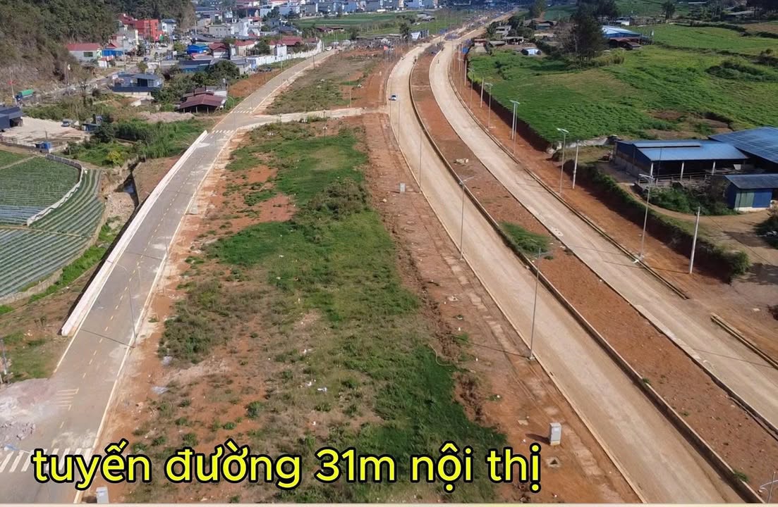 Đất Tái Định Cư Mộc Châu 106.5m² giá thỏa thuận - Đường nội thị 31m