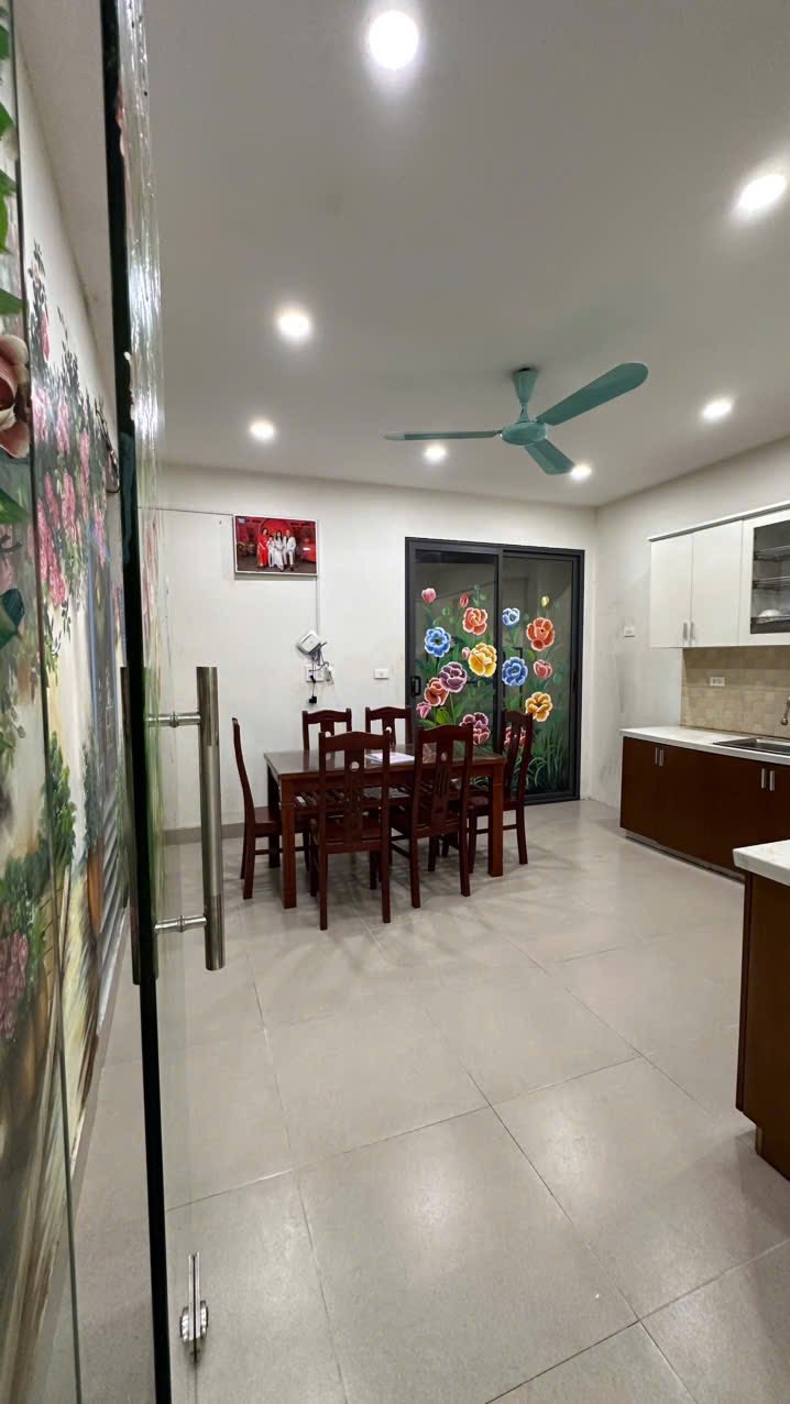 Nhà nguyên căn Đông Anh 61m² x 3 tầng - Ô tô vào tận nhà chỉ 6 triệu!