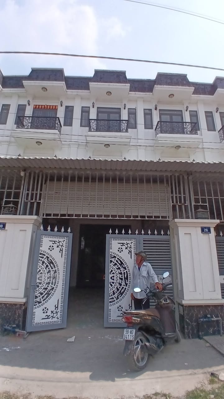 Nhà Mặt Tiền Lê Thị Ruộng, Cần Giuộc - 83m², 4PN, Giá 2.8 Tỷ