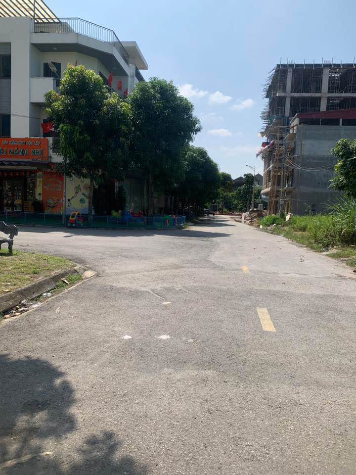 Đất nền Đồng Văn, Thị xã Duy Tiên 100m² giá 30 tỷ - Sổ đỏ chính chủ sẵn sàng giao dịch!