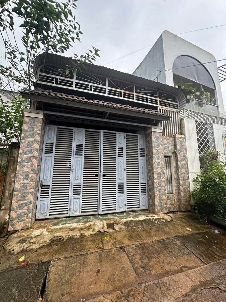 Thuê nhà nguyên căn Nguyễn Chí Thanh BMT 5PN - Sẵn sàng ở ngay!