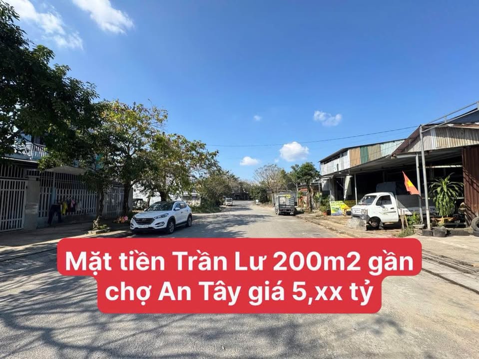 Bán đất biệt thự mặt tiền Trần Lư, Huế 200m² giá 5.x tỷ - Vị trí đắc địa gần biển!