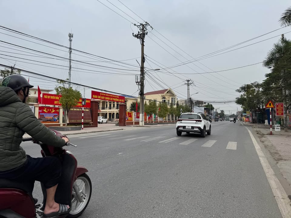 Nhà phố Kiều Trung, Hồng Thái 50m² giá 2 tỷ - Full nội thất sang trọng!