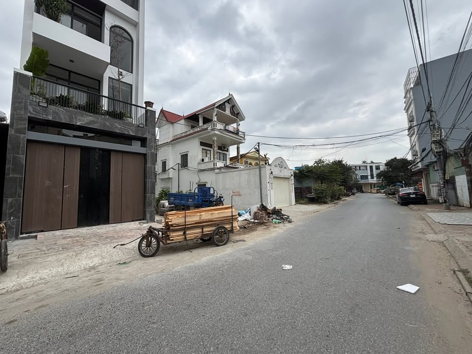 Nhà mặt phố Khúc Thừa Dụ 80m² giá 9 tỷ - Vị trí đắc địa kinh doanh ngay!