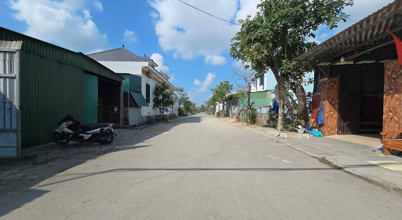 Đất nền 186m² Làng Thạch Hưng, Hà Tĩnh - Sổ đỏ sẵn sàng, giá 3 tỷ