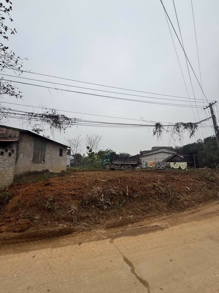 Đất nền P. Nguyễn Thái Học, TP Yên Bái - Sổ đỏ chính chủ, từ 1 tỷ.