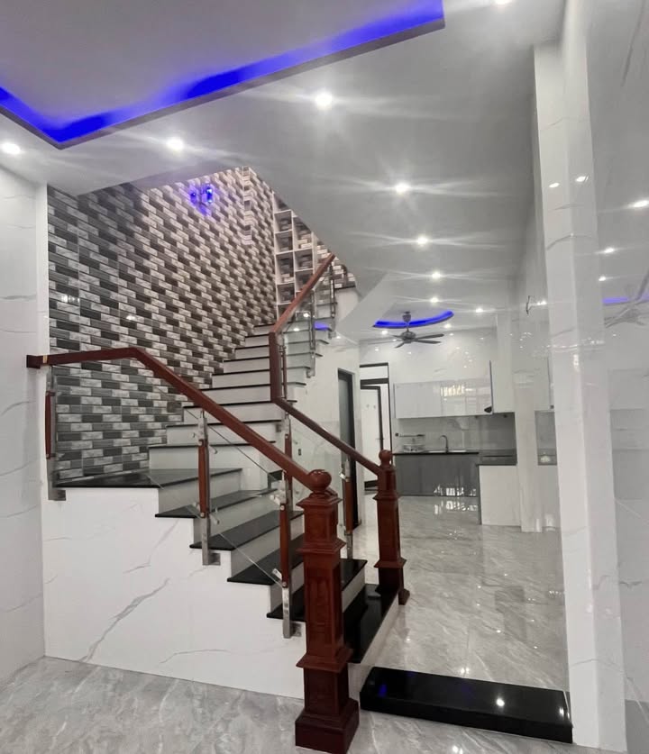 Nhà Kiệt 108 Nguyễn Chánh Đà Nẵng 80m² 4.75 tỷ - Ô tô vào tận nhà!