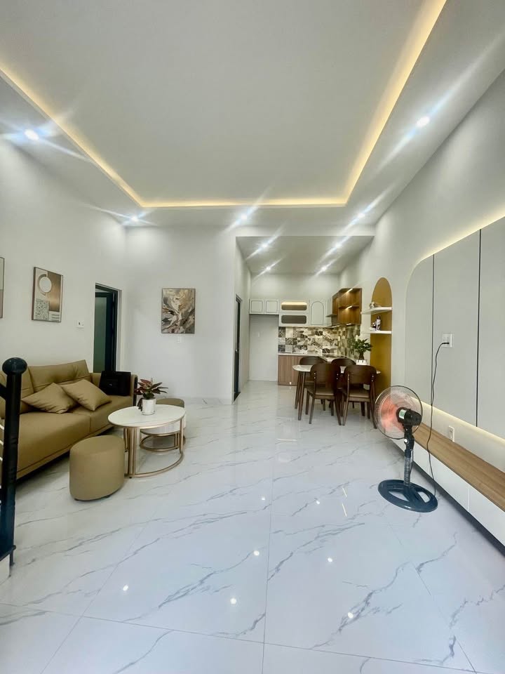 Nhà riêng Đà Nẵng 50m² giá 4.05 tỷ - Full nội thất, vào ở ngay!