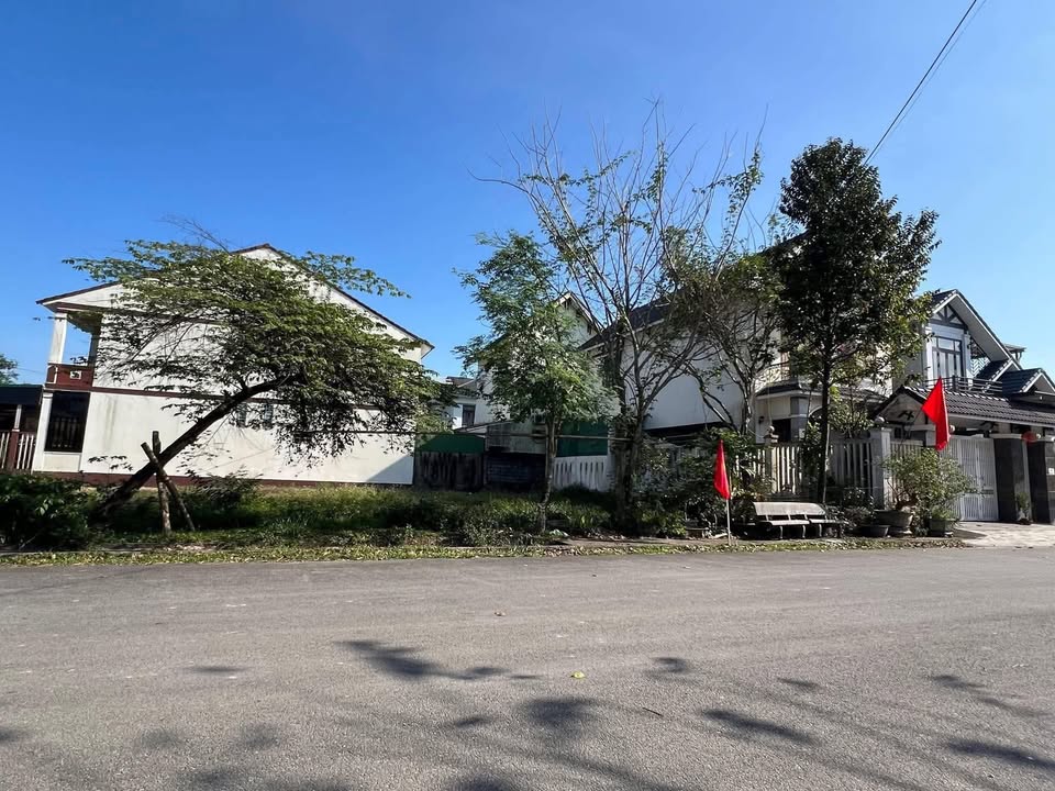 Đất mặt tiền Hồ Trung Lượng Phú Bài 220m² - Hạ tầng hoàn thiện!