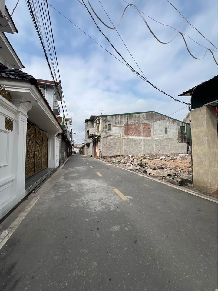 Đất nền Phường Trường Thi Vinh 120.9m² giá 6.9 tỷ - Sổ đỏ chính chủ