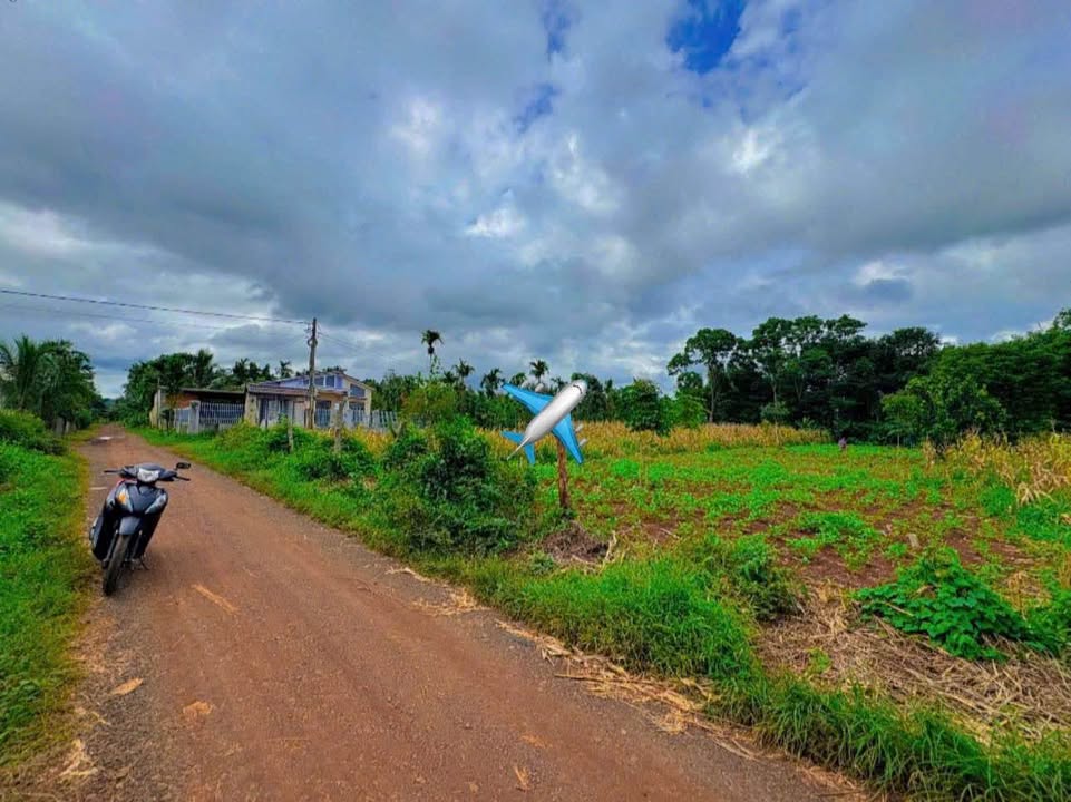 Đất nền hẻm Cuor Đăng, Quốc Lộ 14, 122m² giá chỉ 547 triệu - Cơ hội đầu tư tuyệt vời!