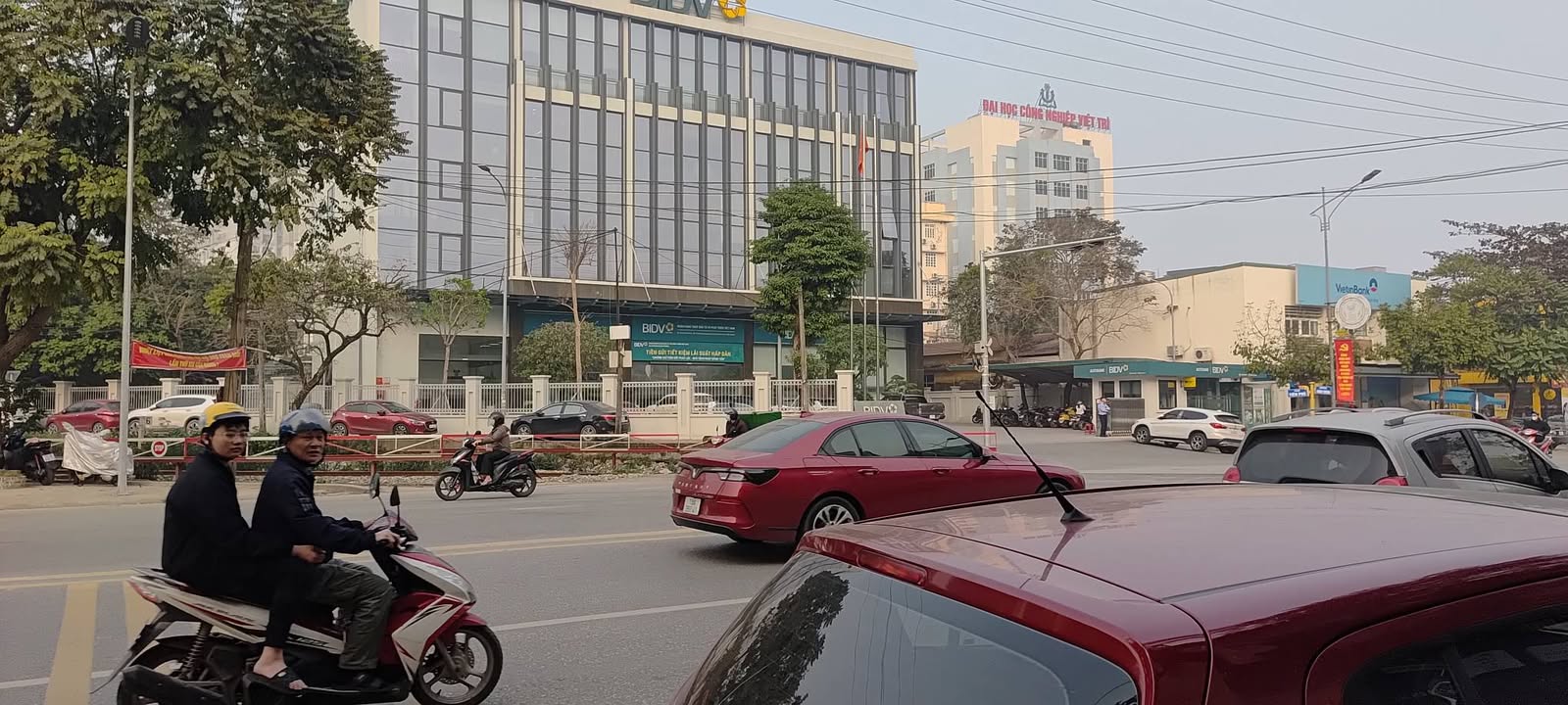 Nhà mặt đường Hùng Vương, Việt Trì 60m² giá 9 tỷ - Đầu tư sinh lời ngay!