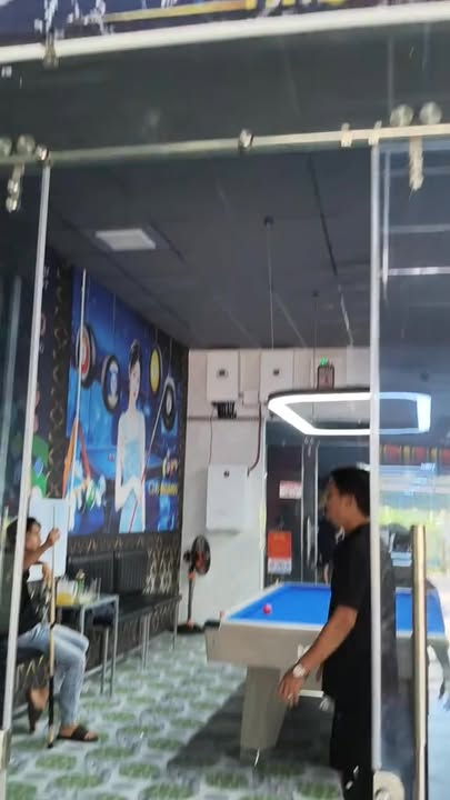 Bán Gấp CLB Billiards Luxury Mặt Tiền Quốc Lộ 50, Cần Đước - 300m², 12 Tỷ