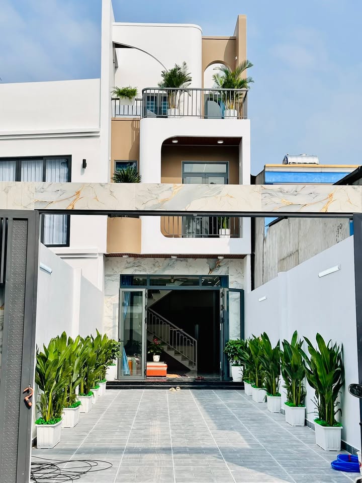 Nhà Thạnh Xuân 39, Q.12 100m² - Ô tô vào tận nhà, full nội thất!