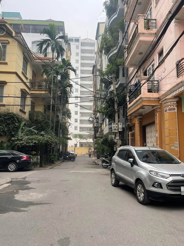 Cho thuê nhà Phạm Tuấn Tài 51m2 x 5T giá 20 triệu - Vị trí trung tâm