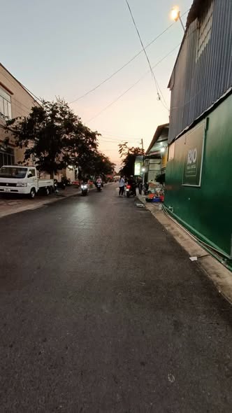 Mặt Tiền Kinh Doanh Đường Lộ Ô Tô, Vĩnh Long - 200m² Giá 5 Triệu/Tháng