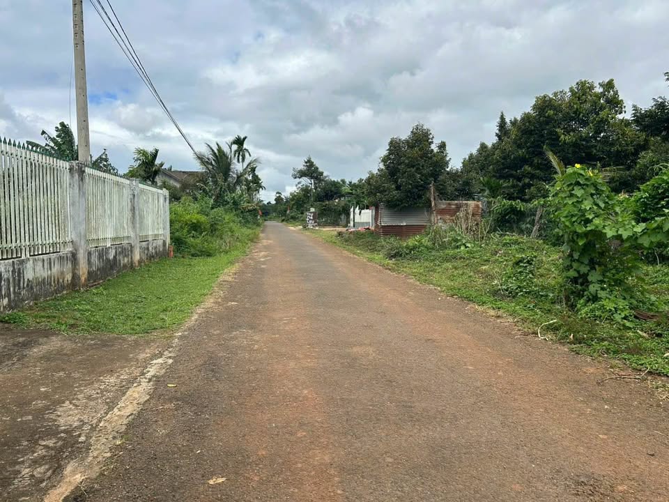 Đất nền Buôn Ma Thuột 210m² 2.15 tỷ - Tiềm năng tăng giá vượt trội!