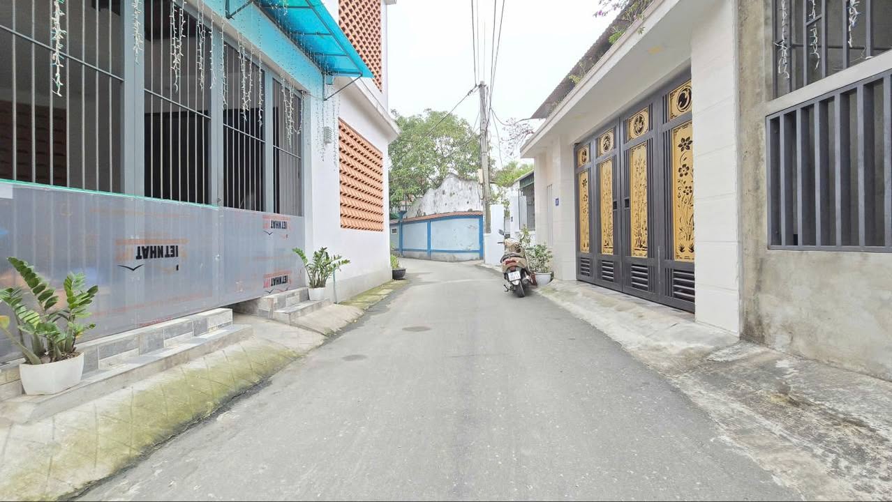 Nhà cấp 4 Nguyễn Du - Thành Sen 123m² - Ô tô vào tận nhà