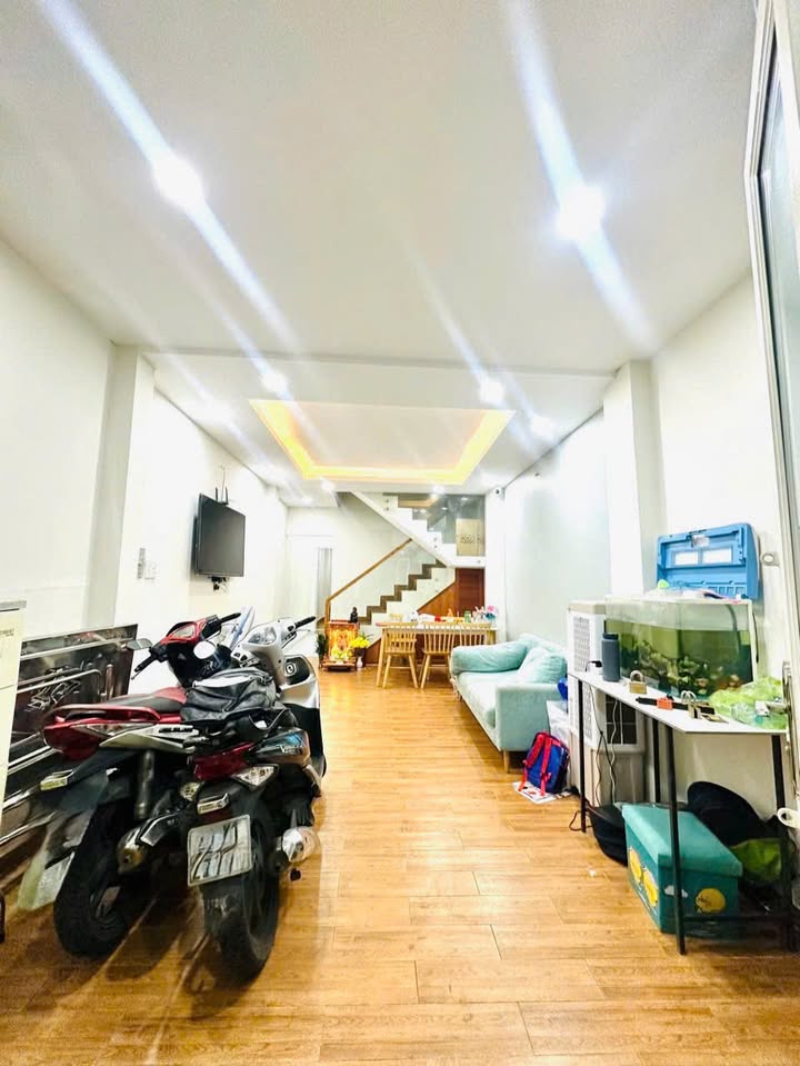Nhà riêng Bình Thạnh 56m² giá 5 tỷ - Hẻm 3m, gần chợ Bà Chiểu