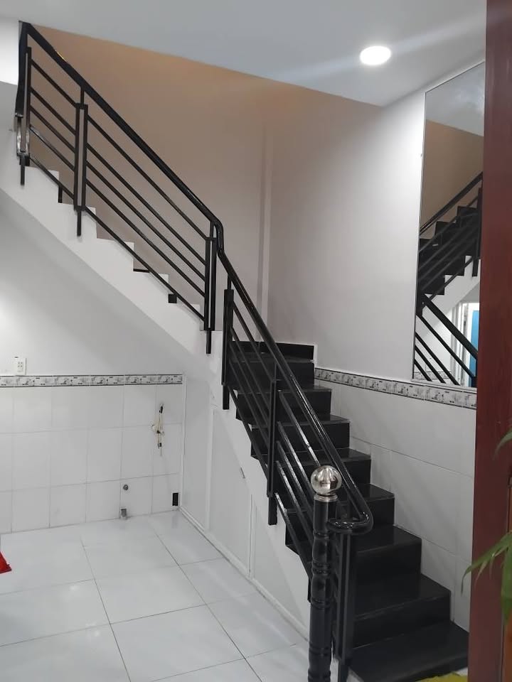 Bán nhà Tân Sơn Nhì Tân Phú 24m² 3 tỷ - Sẵn sàng ở ngay!