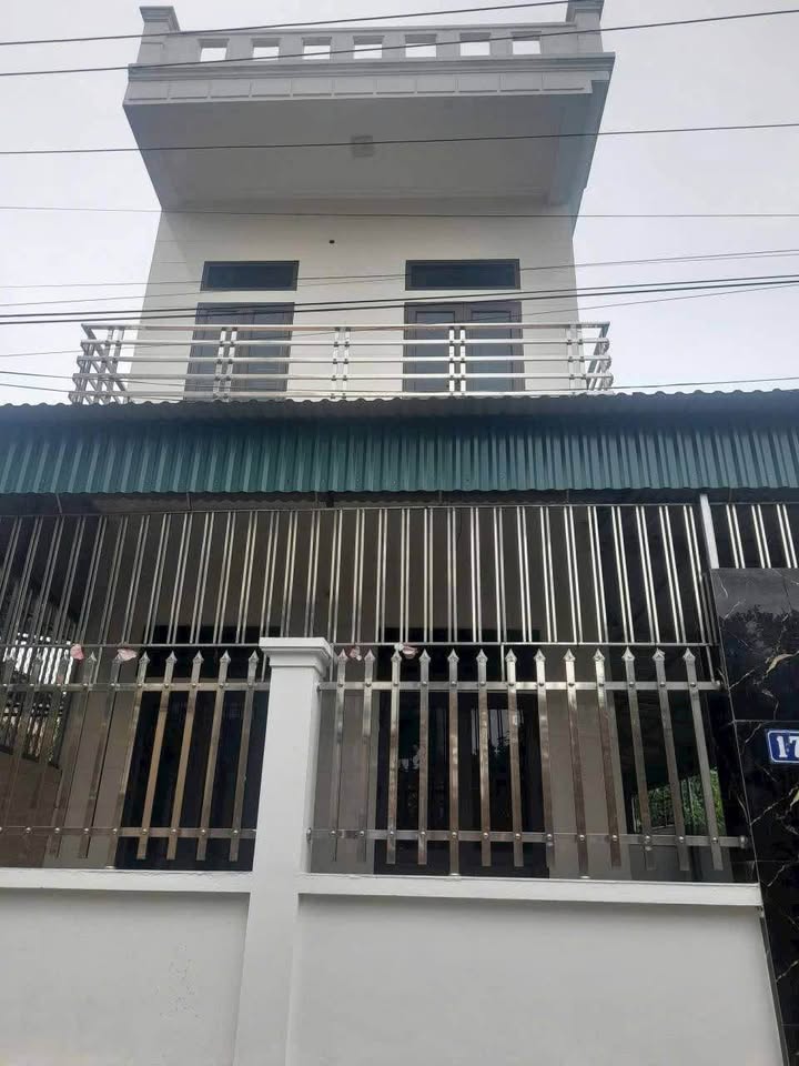Bán nhà 2 tầng Kiến Xương Thái Bình 110m² giá 1.3 tỷ - Sẵn sàng ở ngay!