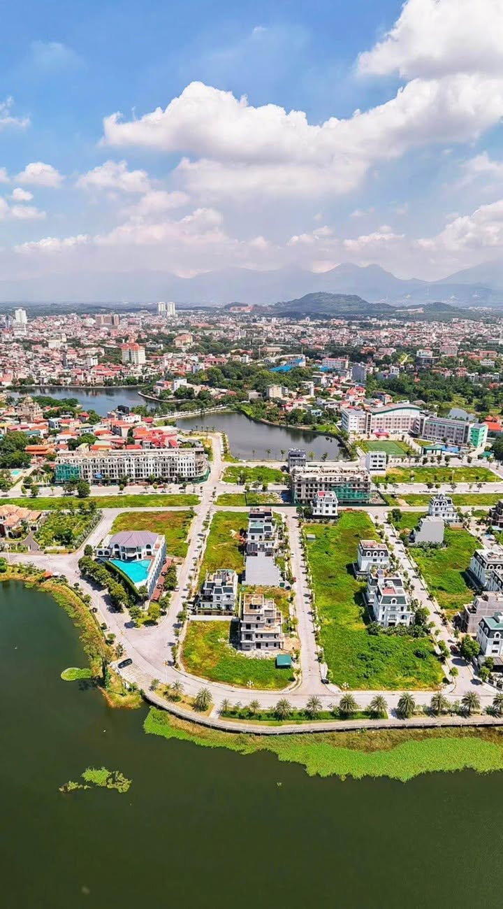 Biệt thự song lập Bắc Đầm Vạc 200m² - Vị trí đẹp, giá tốt hiếm có!