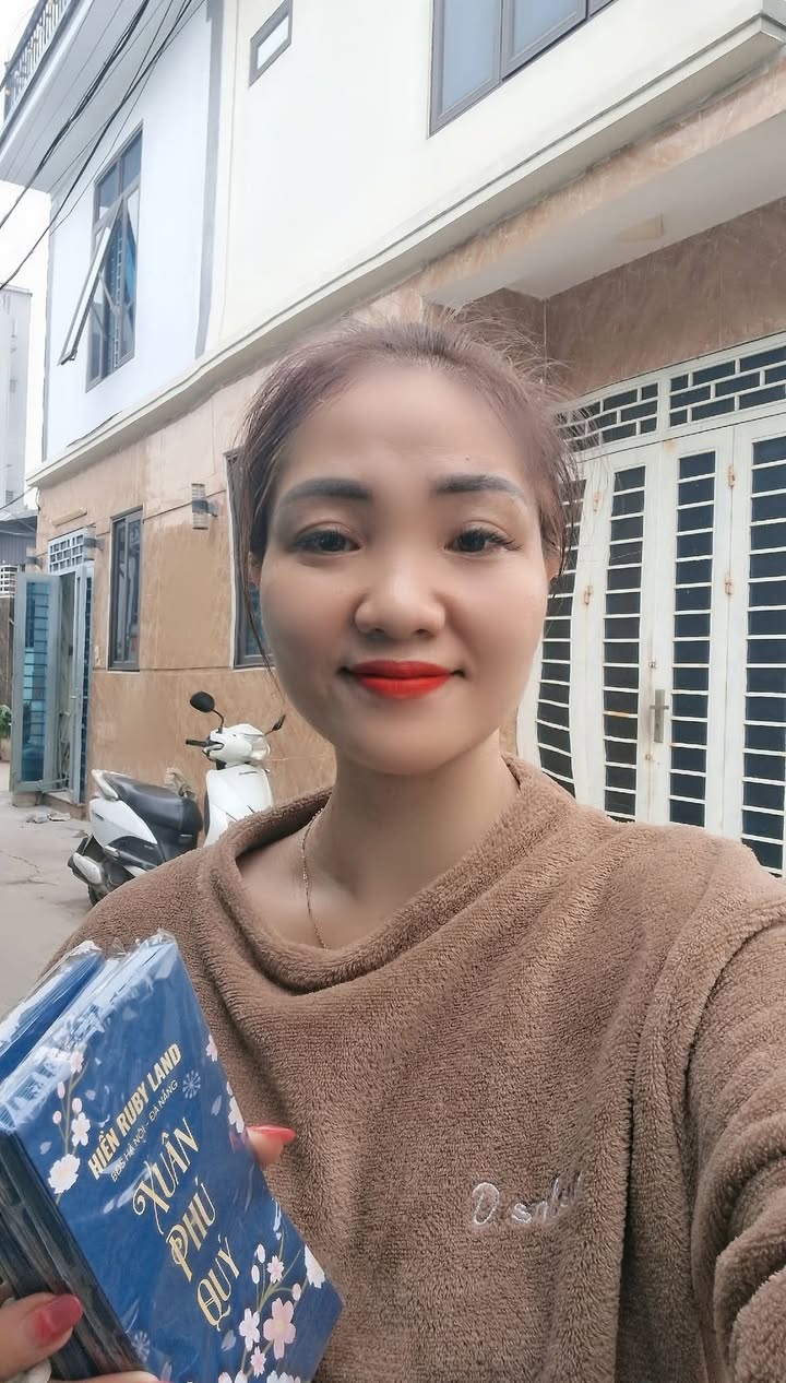 Bán nhà Cự Khối Long Biên 35m² 5.5 tỷ - Ô tô đỗ cửa ở ngay!