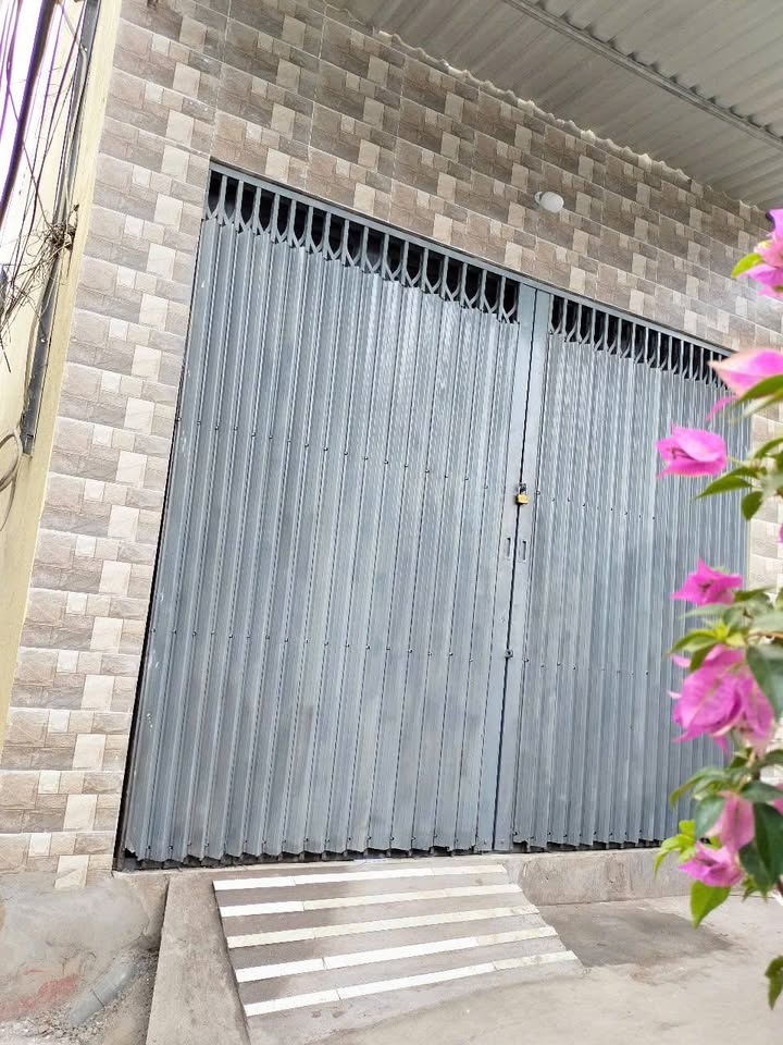 Thuê Nhà Nguyên Căn Mỹ Hòa Long Xuyên 2.7 Triệu - Sẵn Sàng Ở Ngay!