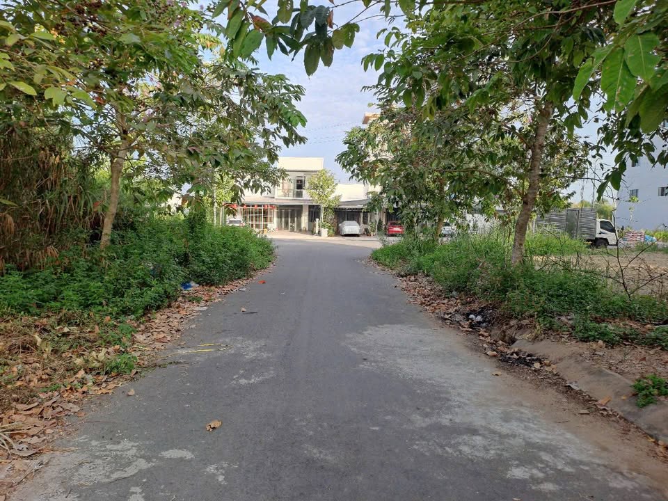 Đất nền KDC Phú An Cần Thơ 168.6m² giá 4.9 tỷ - Hướng Đông Bắc, mương hở bên hông!