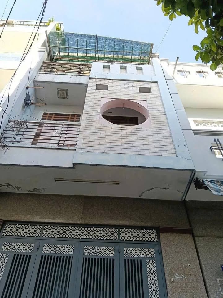 Nhà Phố Đường Số Bình Phú Q.6 48m² giá 12 triệu - Mặt tiền kinh doanh!