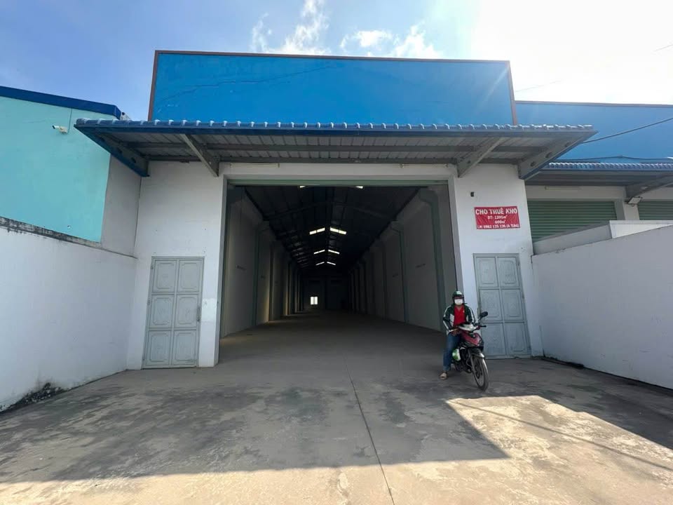Cho thuê kho xưởng Mỹ Yên Bến Lức 600m² - Xe Container vào tận nơi