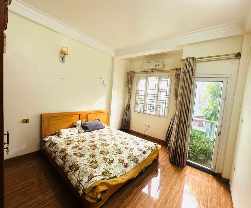 Thuê Studio Lĩnh Nam 2.9 Triệu - Ban Công Thoáng, Sẵn Sàng Ở Ngay!