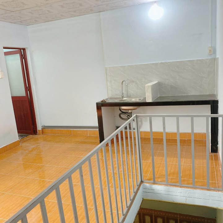 Phòng Trọ Mới Xây Rộng 28m² - Giá 1 Triệu/Tháng Tại Pleiku