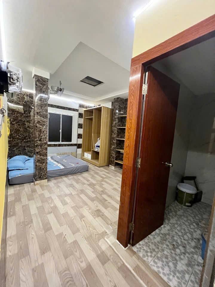 Nhà 16 Phòng Cho Thuê Đường Số 1, Bình Hưng Hòa B, 255 triệu - Kinh doanh sinh lời tốt!