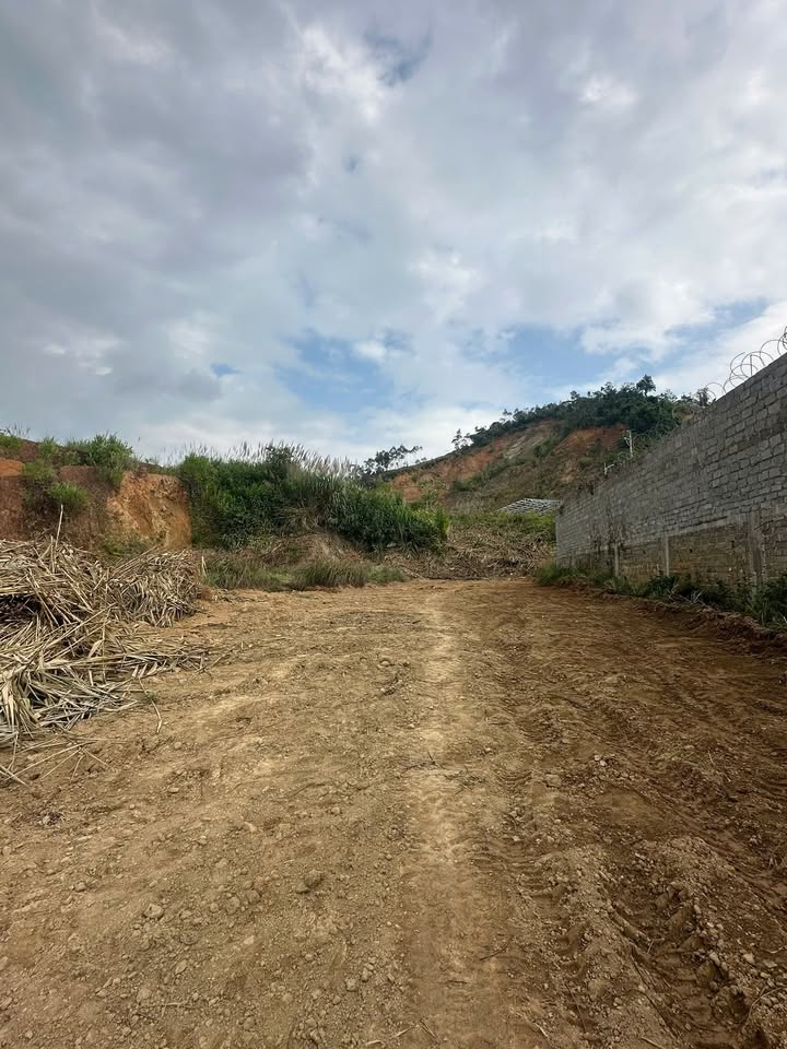 Đất nền Thành Phố Bắc Kạn 100m² giá chỉ 200 triệu - Cơ hội vàng đầu tư!