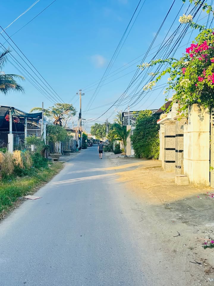 Đất nền Vạn Lương 150m² giá 1.1 tỷ - Đất thổ cư 100% sổ đỏ sẵn!