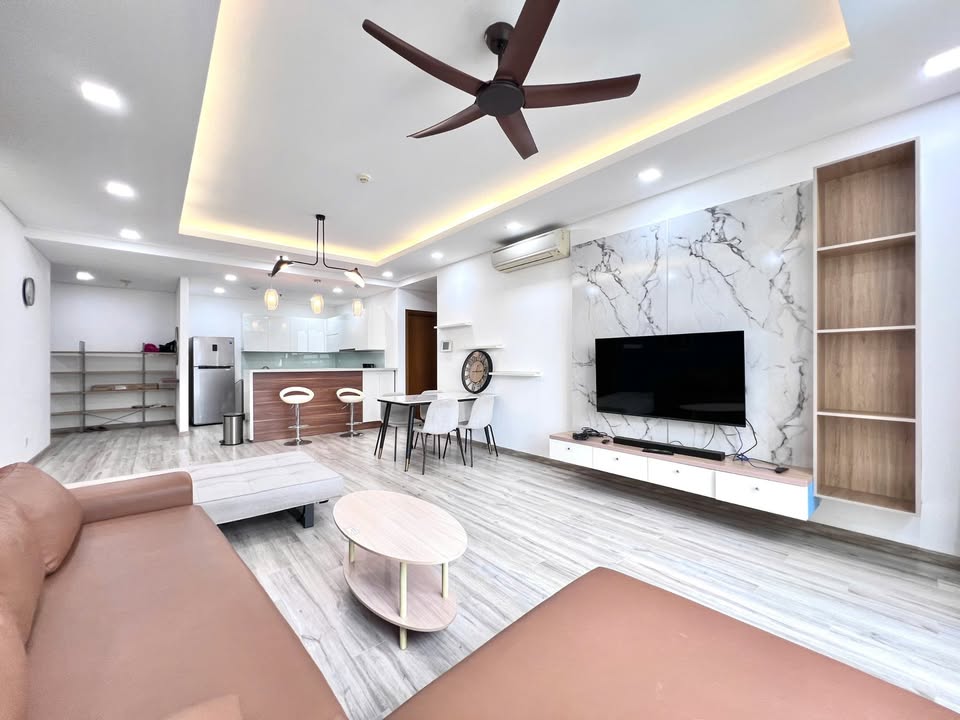 Bán Căn Hộ Thảo Điền Pearl 134m² 14 Tỷ - View Đẹp Bàn Giao Ngay