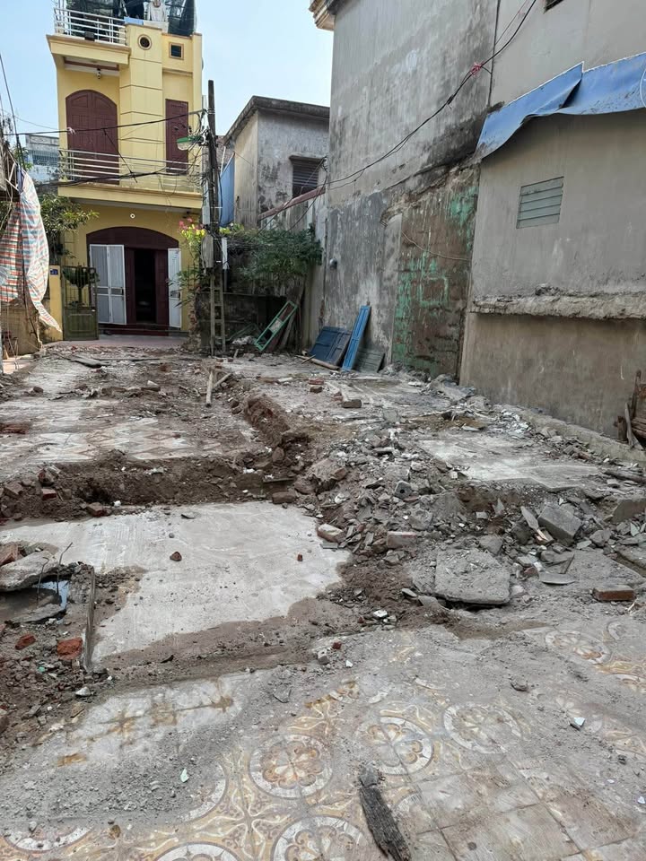 Đất nền Lộc Vượng Nam Định 70m² giá 1 tỷ - Sổ đỏ chính chủ!