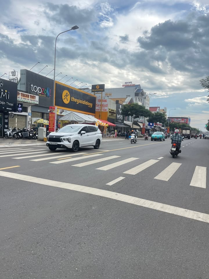 Nhà phố Xuân Hòa, Long Khánh 84m² giá 3.5 tỷ - Mặt tiền kinh doanh đắc địa!