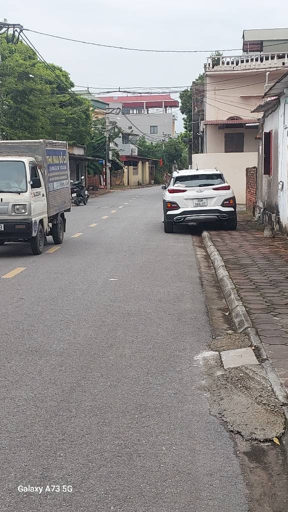 Đất nền Ỷ Lan Gia Lâm 96m² giá 8 tỷ - Sổ đỏ chính chủ, kinh doanh đỉnh!