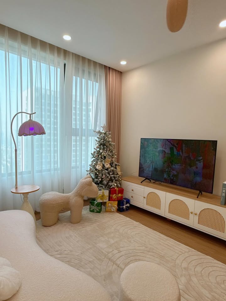 Chung cư Eco Green Nguyễn Xiển 75m² - Căn góc full nội thất cao cấp