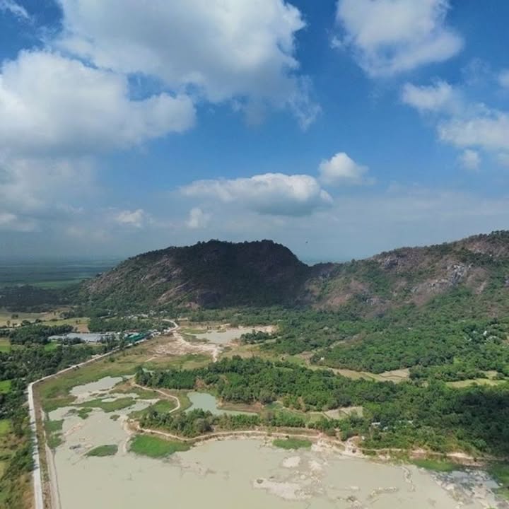 Farm đất 3000m² tại Tri Tôn - An Giang, đầu tư sinh lời ngay với quán ăn sân vườn!