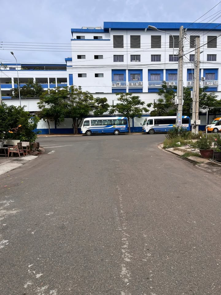 Nhà riêng KDC Bắc Xuân An Phan Thiết 100m² giá 4.3 tỷ - Full nội thất cao cấp!