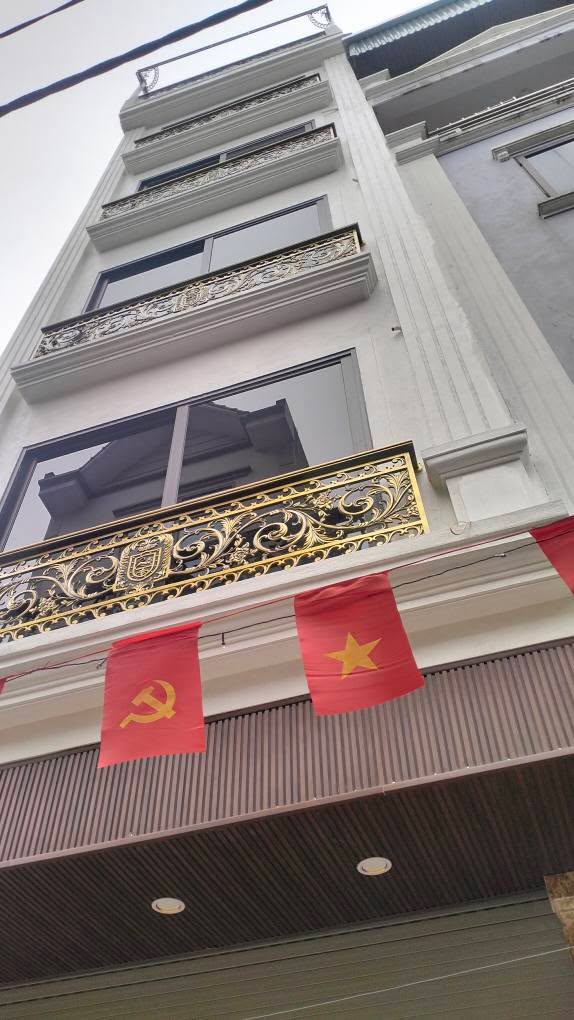 Bán nhà Lai Xá Hoài Đức 50m² 6 tầng thang máy - Ô tô vào tận nhà!